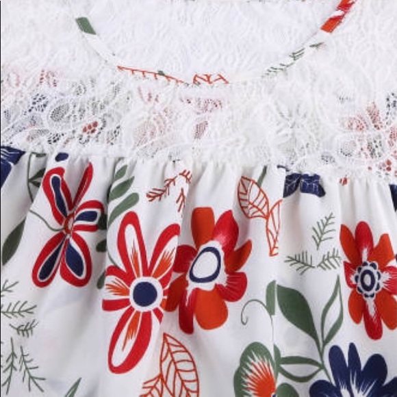 WHITE LACE FLORAL MINI DRESS - Picture 6 of 7